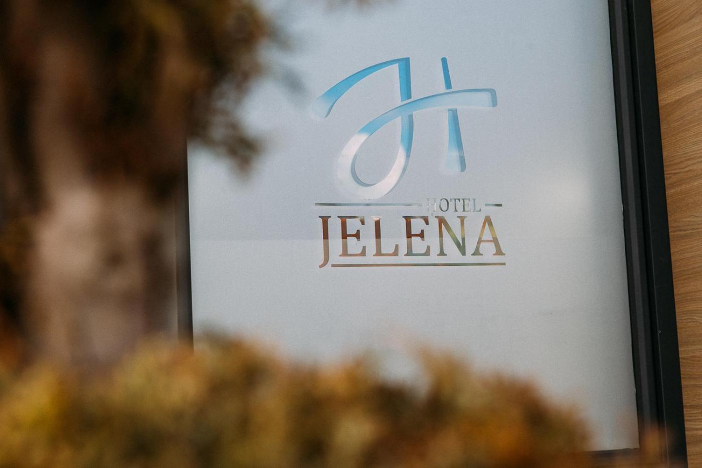 Hotel Jelena Banja Luka Phòng bức ảnh