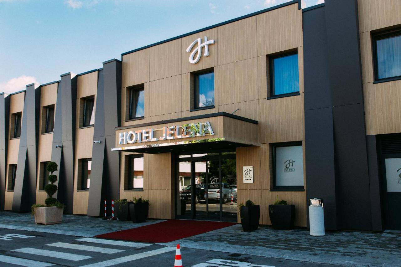 Hotel Jelena Banja Luka Ngoại thất bức ảnh