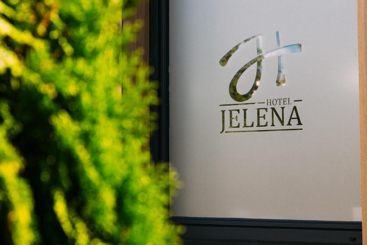 Hotel Jelena Banja Luka Ngoại thất bức ảnh
